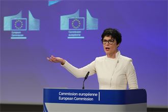 EU enlargement chief cautions against Russian interference in Armenia