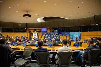 Brussels sees rise of a pro-EU right