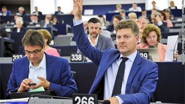 The EU ushered in a new era of digital regulation. Will the US follow suit?