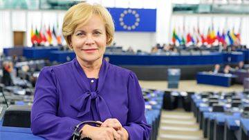 5 Questions with... Rasa Juknevičienė