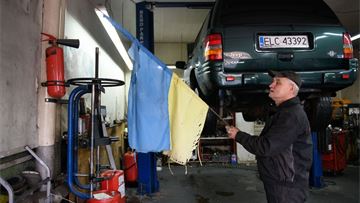 Photo Essay: Ukraine’s off-roaders report for duty