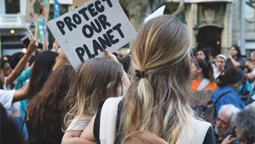 Where are the women in climate politics? 