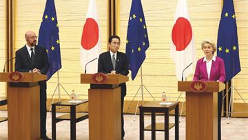 Learning from the successful trade agreement between the EU and Japan