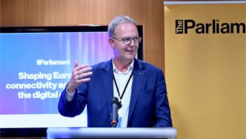 Shaping Europe’s connectivity agenda for the digital decade