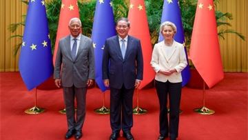 China snubs Europe, dashing hopes of summit breakthrough