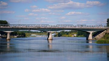 Estonian citizens warned of spy games if they travel to Russia