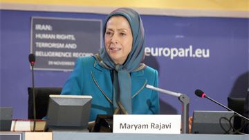 'We seek not power, but the transfer of power to the Iranian people'