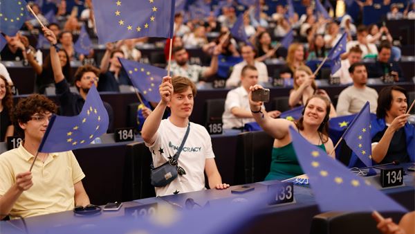 ‘We would be foolish if we didn’t use influencers’: The EU's bet on TikTok diplomacy