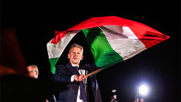 A landslide in Hungary, a lift for the EU