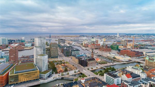 Op-ed: EU deregulation risks undermining green investment in European cities