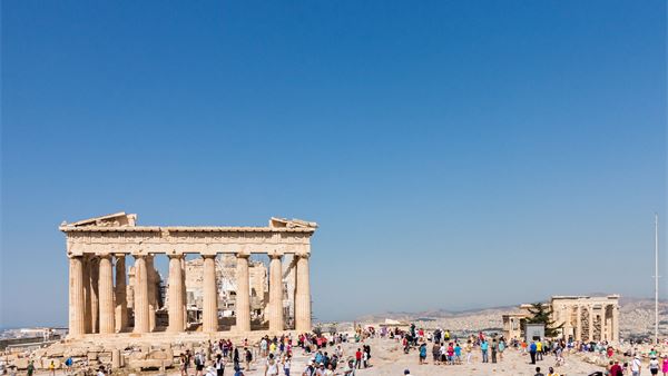 What can Britain learn from its recent tourism deal with Greece?