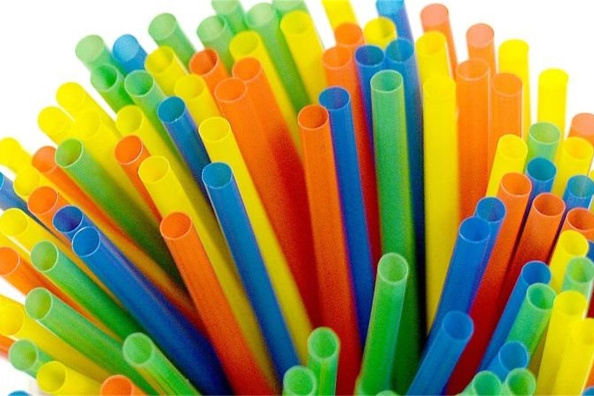 EU to ban plastic straws, cutlery and balloons