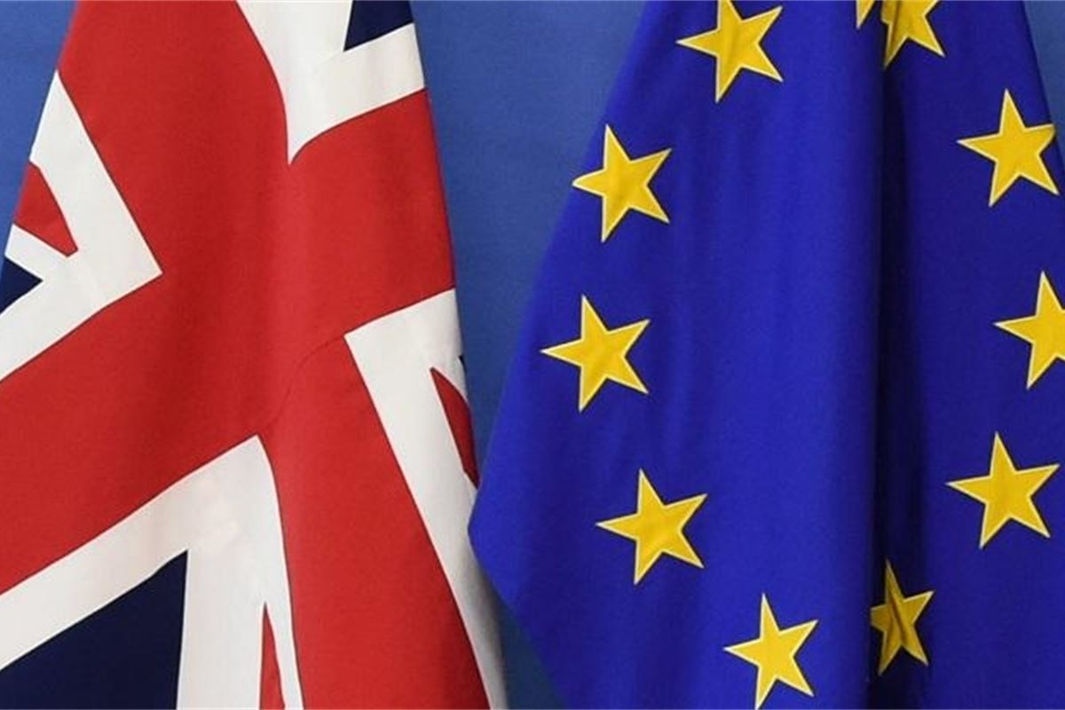 Eu support. Британские корпорации. Uk to eu.