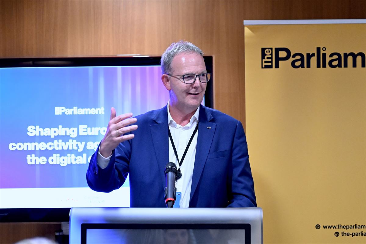 Bridging Europe's Connectivity Gap: Enhancing Telecom Competitiveness for the Digital Age - News Directory 3