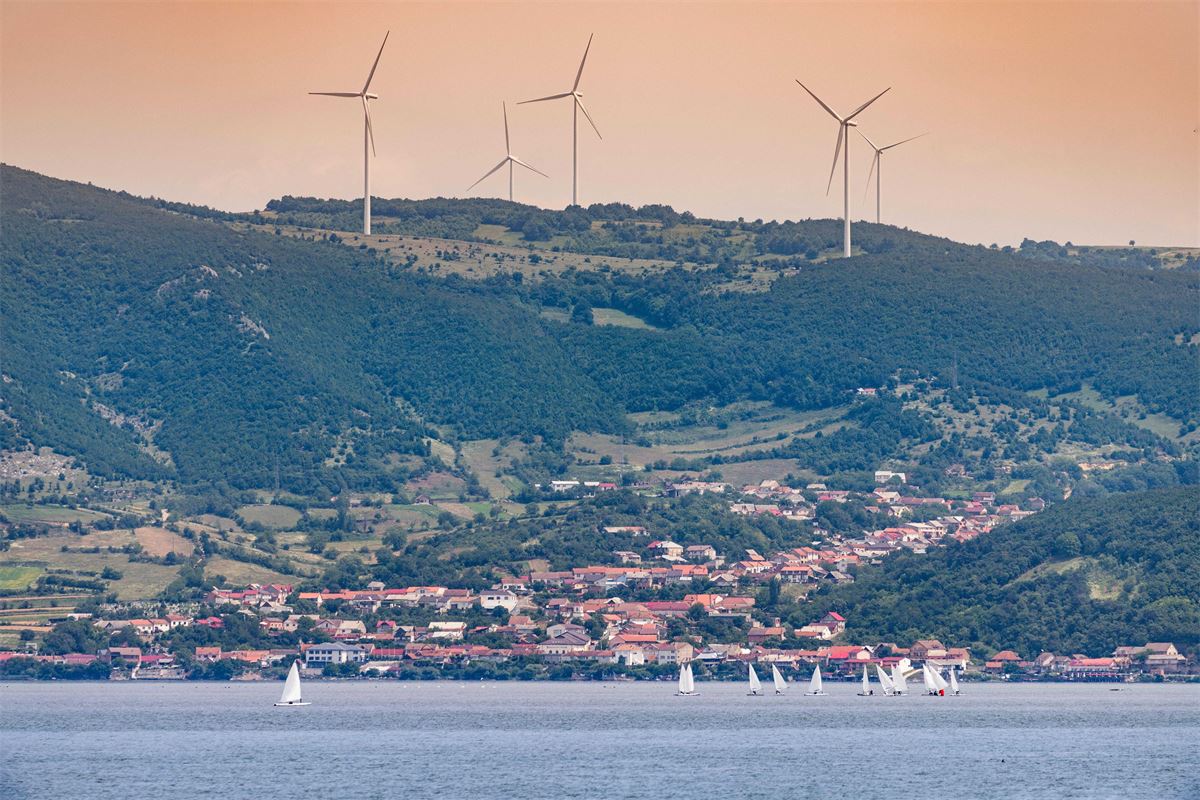 Op-ed: Central and Eastern Europe’s energy transition shows resilience in the face of geopolitical threats