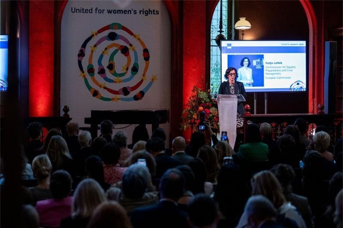 Women still work 15 months to earn men’s annual pay, EU index shows