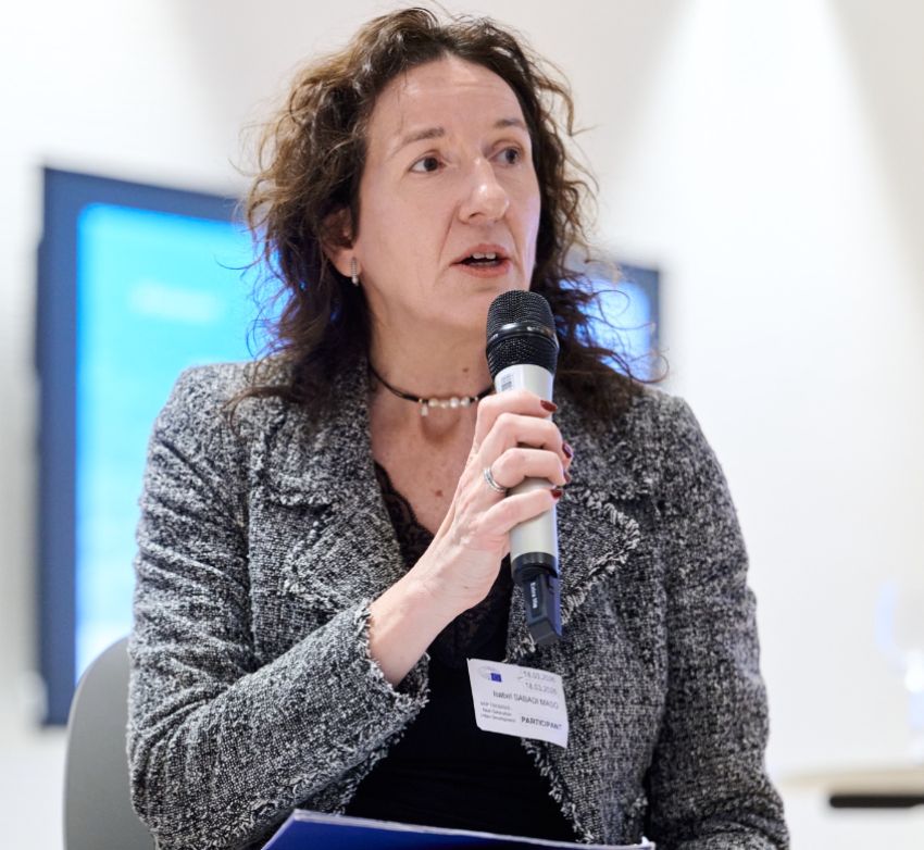 Isabel Sabadi, CEO, 22 @ Network